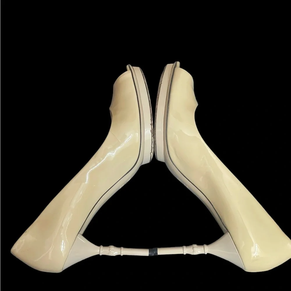 Gucci Bamboo Accent Patent Leather Pumps size  39.5 (9.5) - Picture 5 of 14